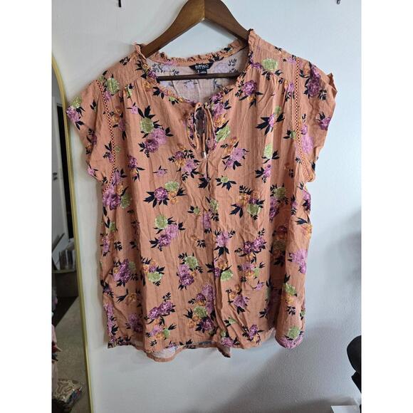 Floral blouse - Picture 1 of 3